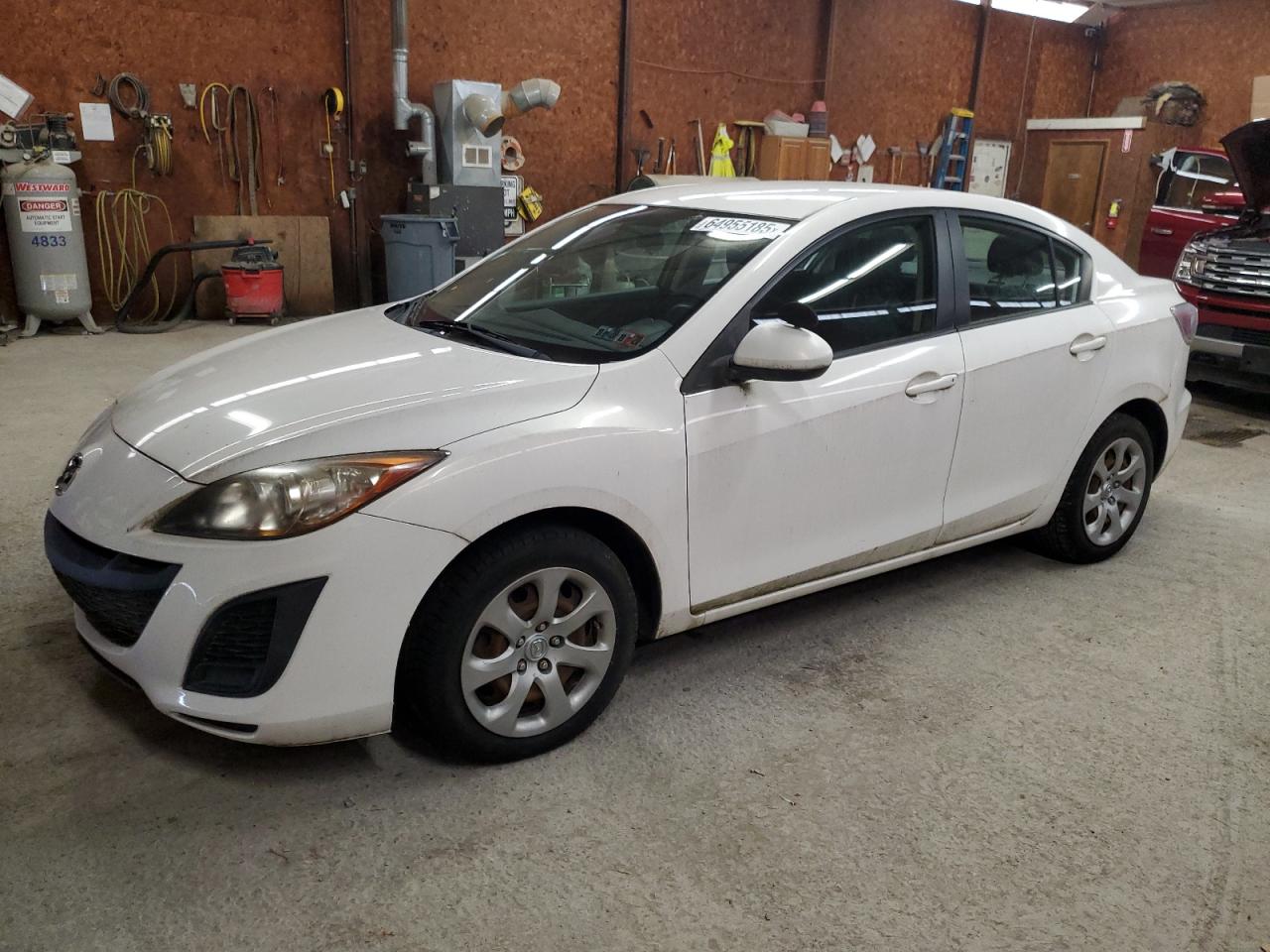 MAZDA 3 I