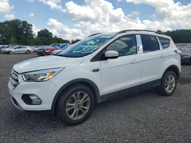 Vin: 1fmcu9gd5jub36287, lot: 60760925, ford escape se 2018 img_1