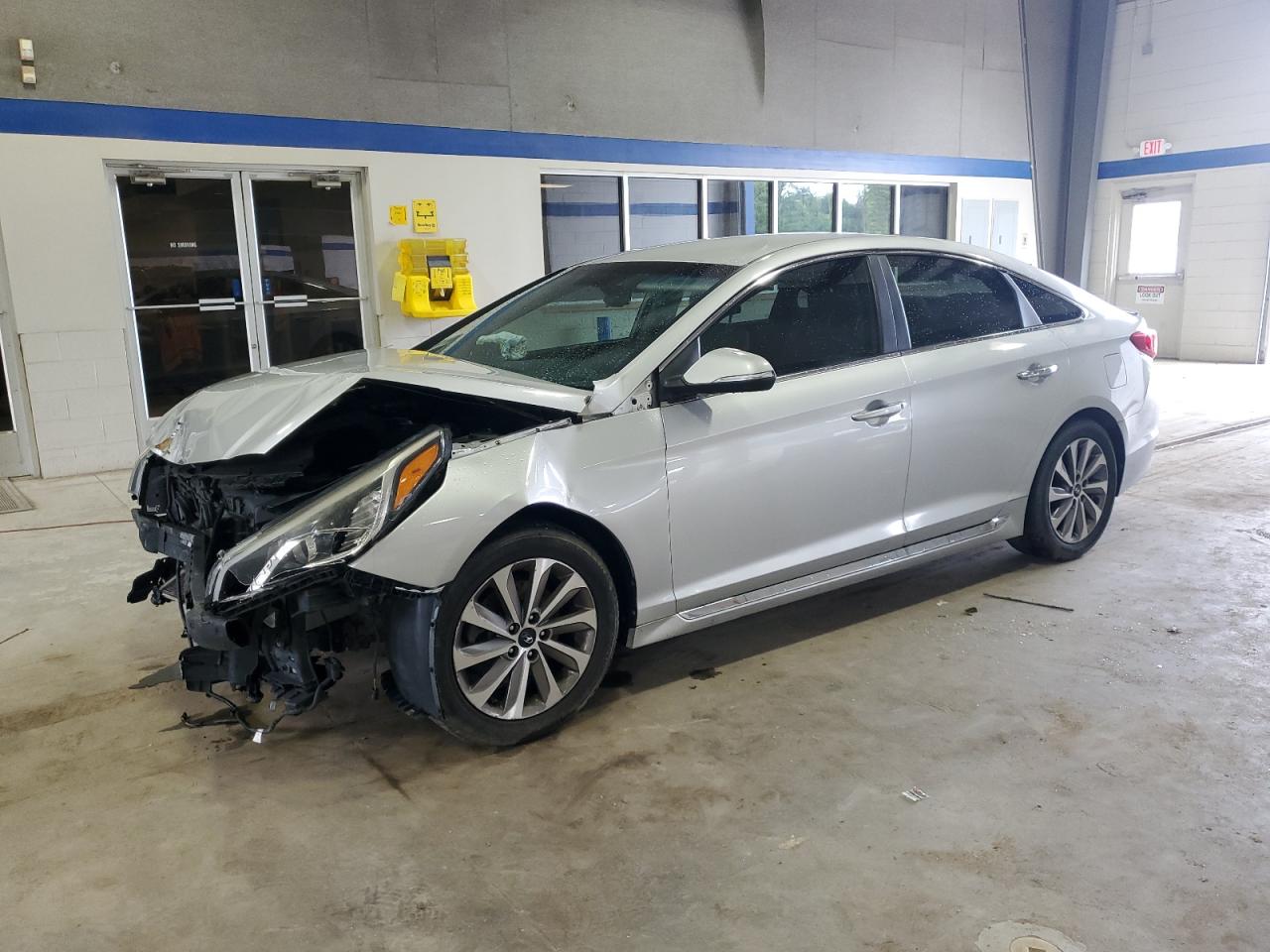 HYUNDAI SONATA SPORT