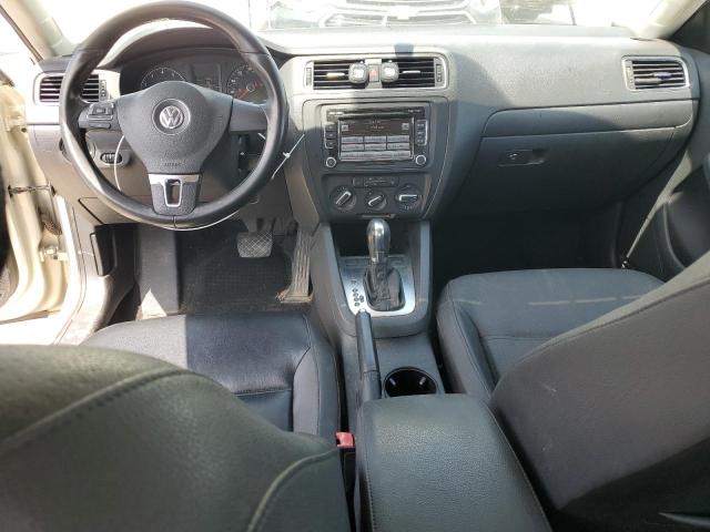 2011 VOLKSWAGEN JETTA SE - 3VWDX7AJ5BM395660