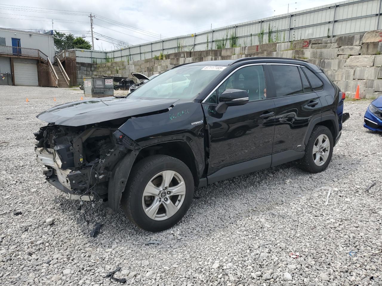 TOYOTA RAV4 XLE