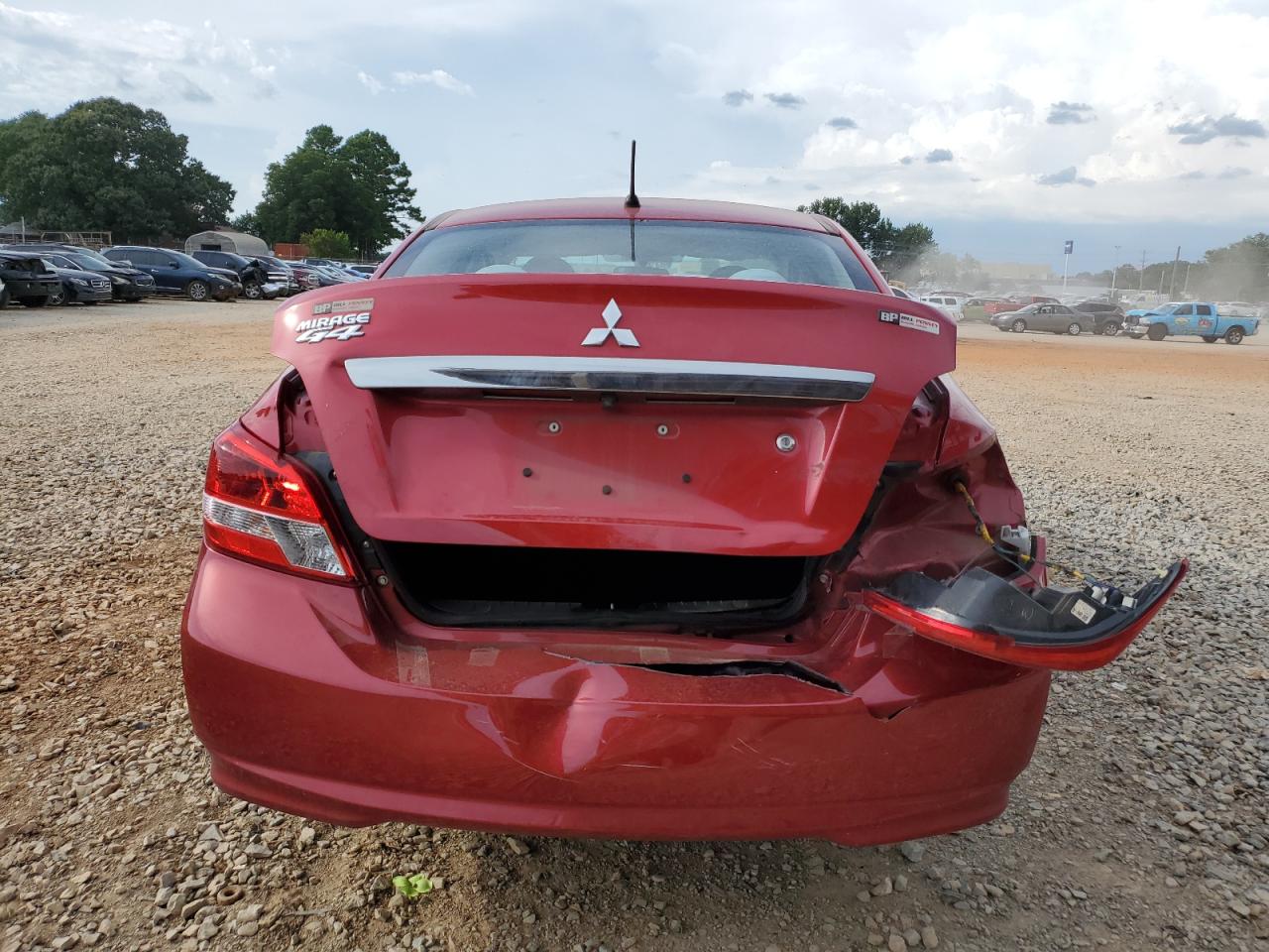 MITSUBISHI MIRAGE G4 ES