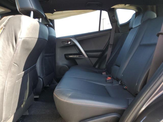 2018 TOYOTA RAV4 SE JTMNFREV9JJ737853