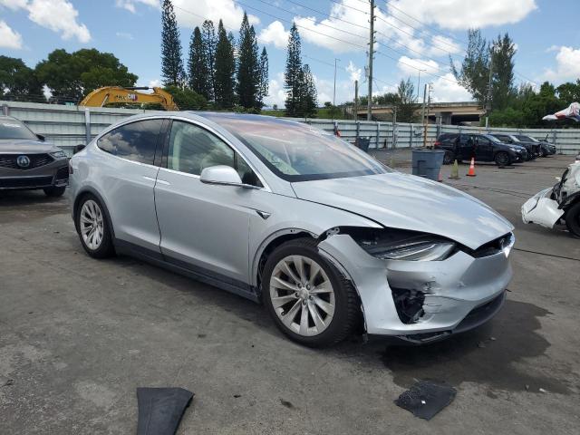 2017 TESLA MODEL X 5YJXCAE22HF029552