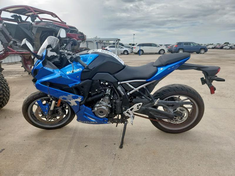 SUZUKI GSX800 F 2024 black  gas JS1EM13B4R7101330 photo #4
