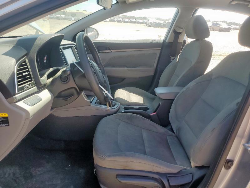 2017 HYUNDAI ELANTRA SE 5NPD84LFXHH015783