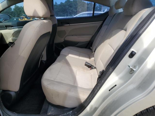 2018 HYUNDAI ELANTRA SE - 5NPD84LF2JH233822