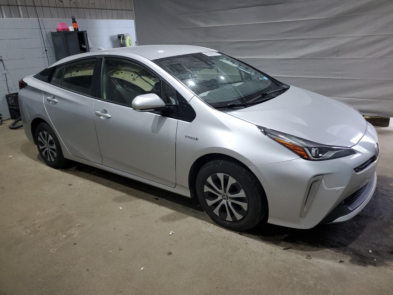 TOYOTA PRIUS LE