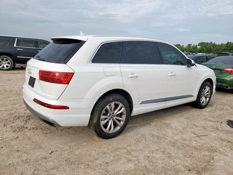 2017 AUDI Q7 PREMIUM WA1LAAF75HD012681