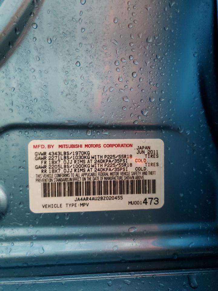 MITSUBISHI OUTLANDER SE