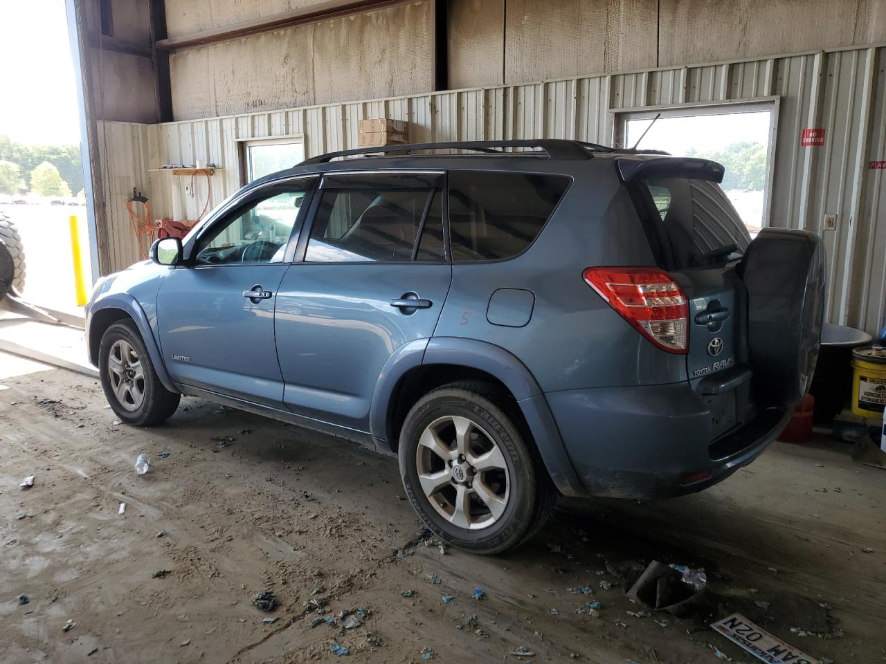 TOYOTA RAV4 LIMITED