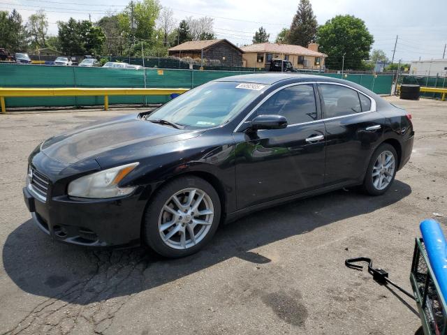 NISSAN MAXIMA S