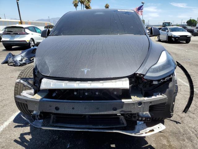 2024 TESLA MODEL Y 7SAYGDEF3RF049942