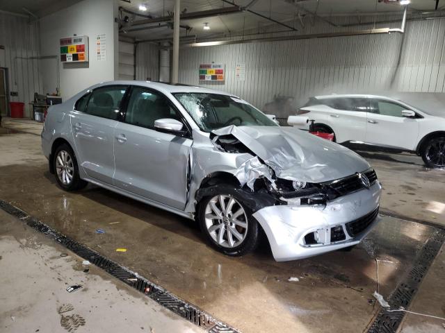 2012 VOLKSWAGEN JETTA SE - 3VWDP7AJ0CM369856