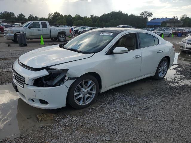 NISSAN MAXIMA S