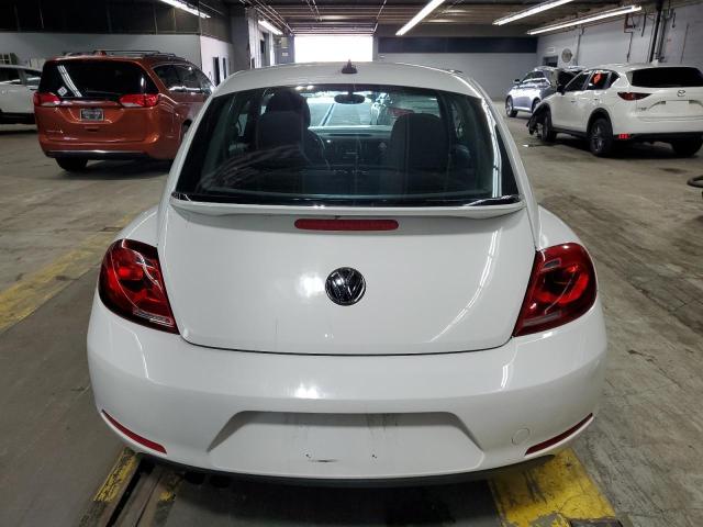2018 VOLKSWAGEN BEETLE S 3VWFD7AT0JM721186