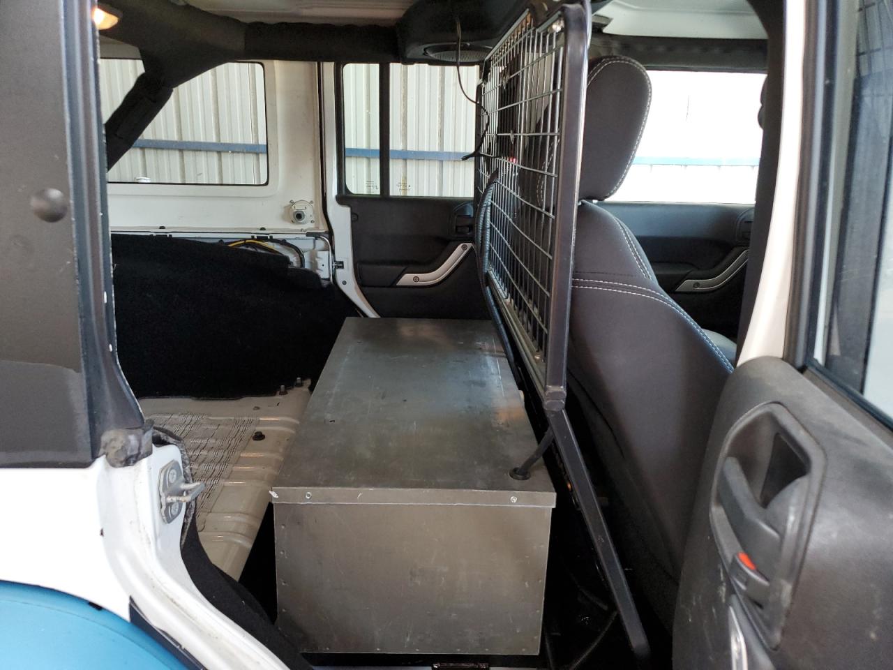 JEEP WRANGLER SAHARA