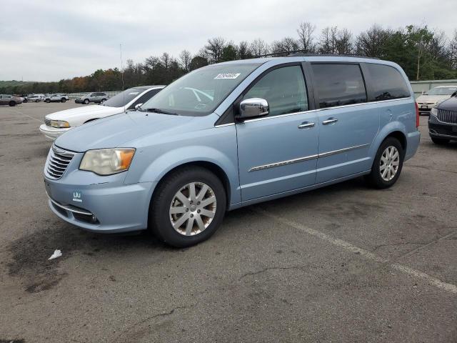 CHRYSLER TOWN & COU