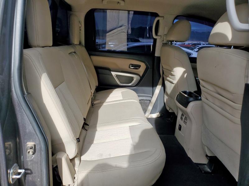 2017 NISSAN TITAN SV 1N6AA1E6XHN503325