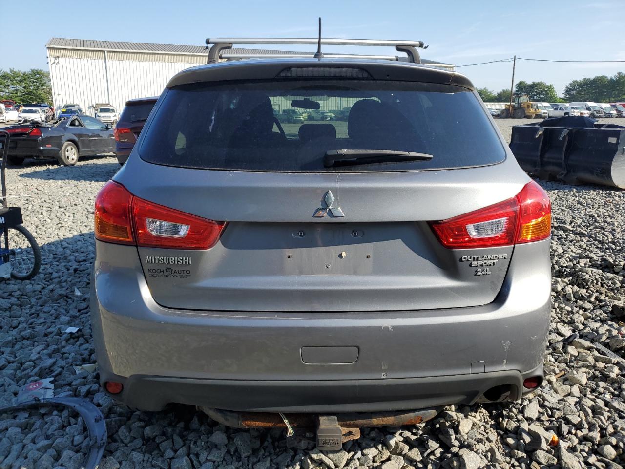MITSUBISHI OUTLANDER ES