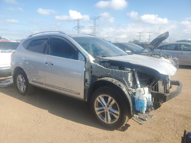2015 NISSAN ROGUE SELE JN8AS5MV2FW755727