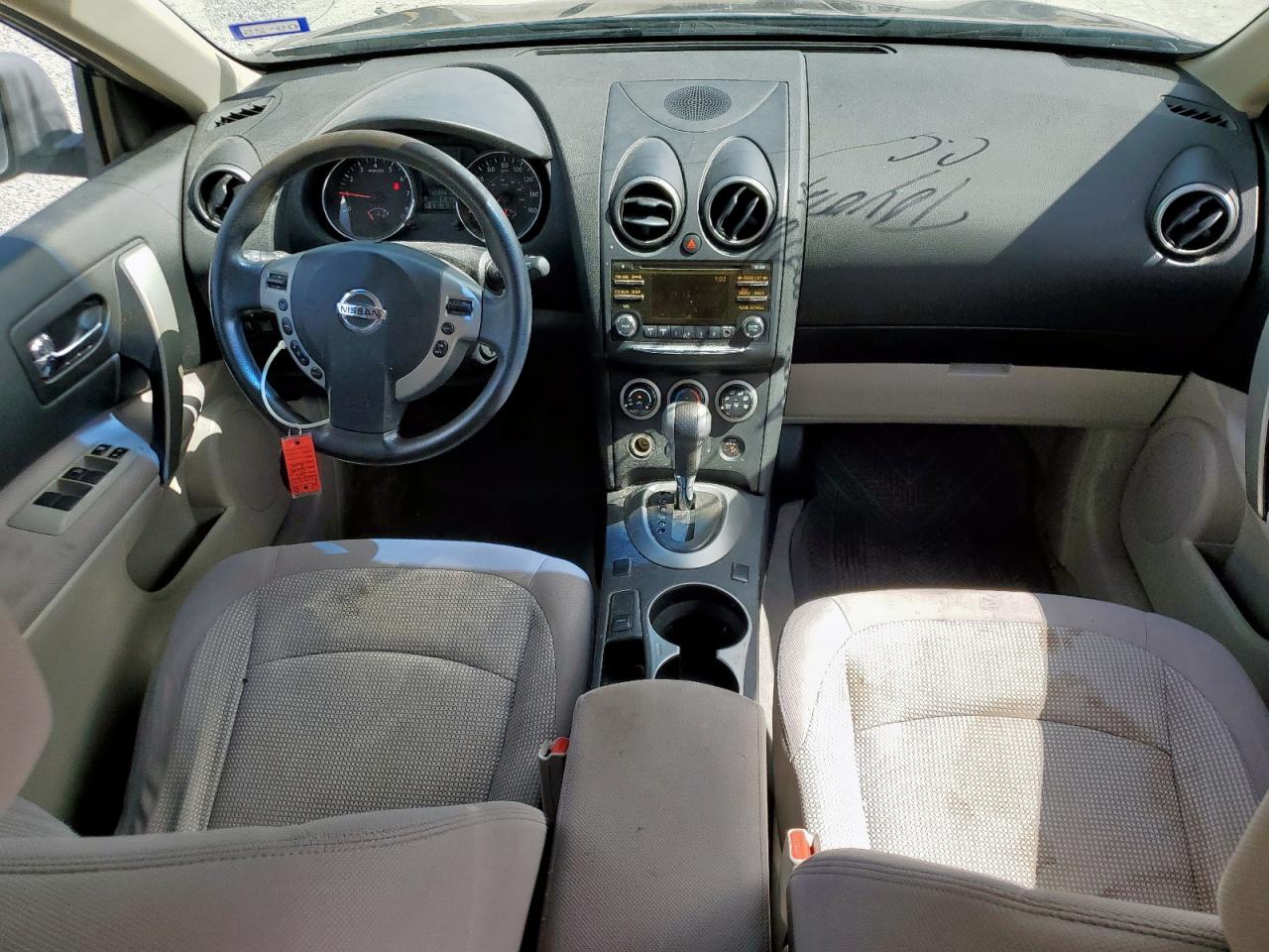 Nissan Rogue s 2013