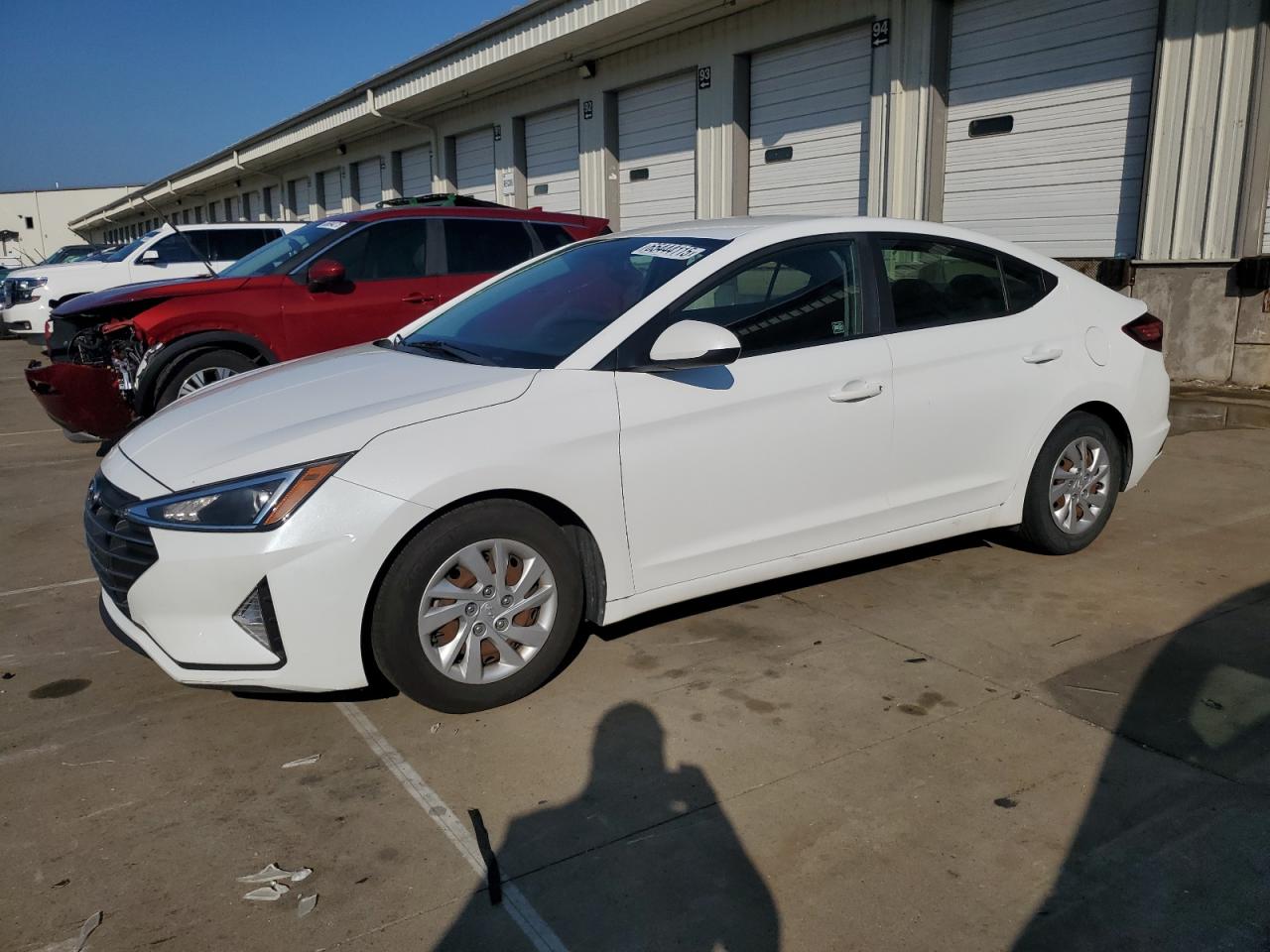 HYUNDAI ELANTRA SE