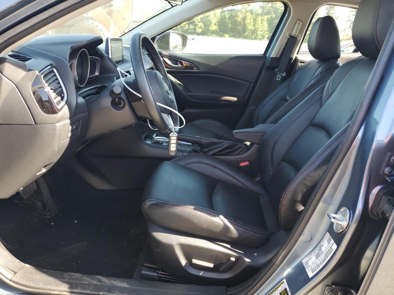 MAZDA 3 GRAND TOURING