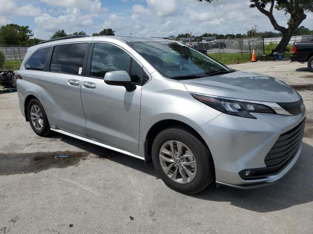 2025 TOYOTA SIENNA XLE 5TDYRKECXSS247940