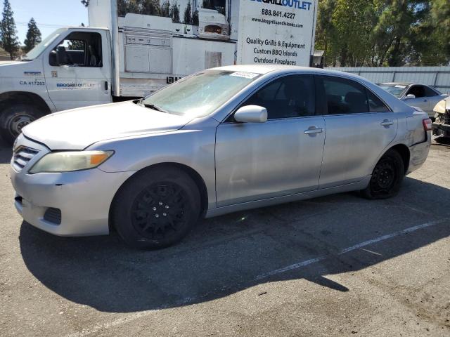 TOYOTA CAMRY BASE