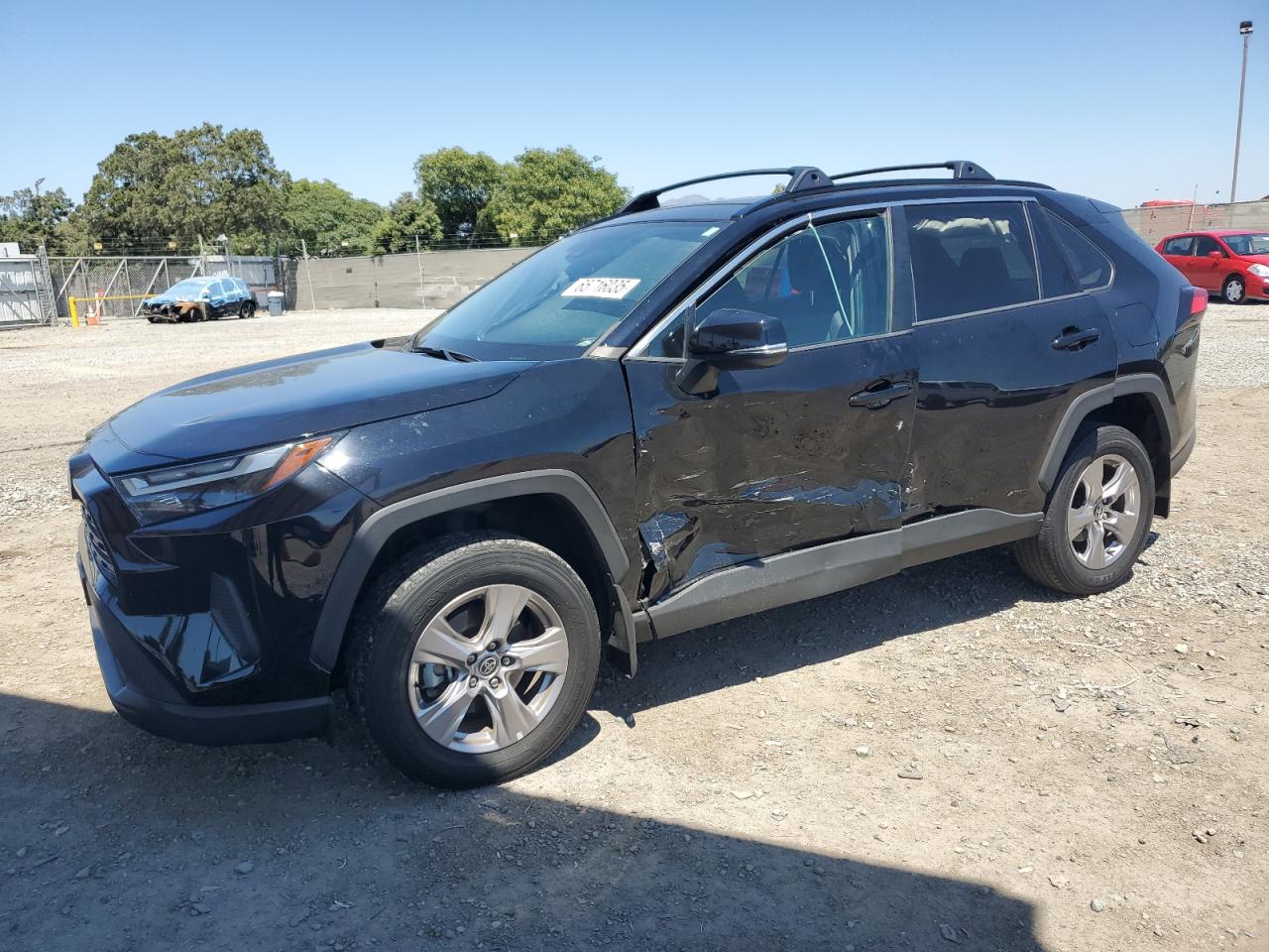 TOYOTA RAV4 XLE