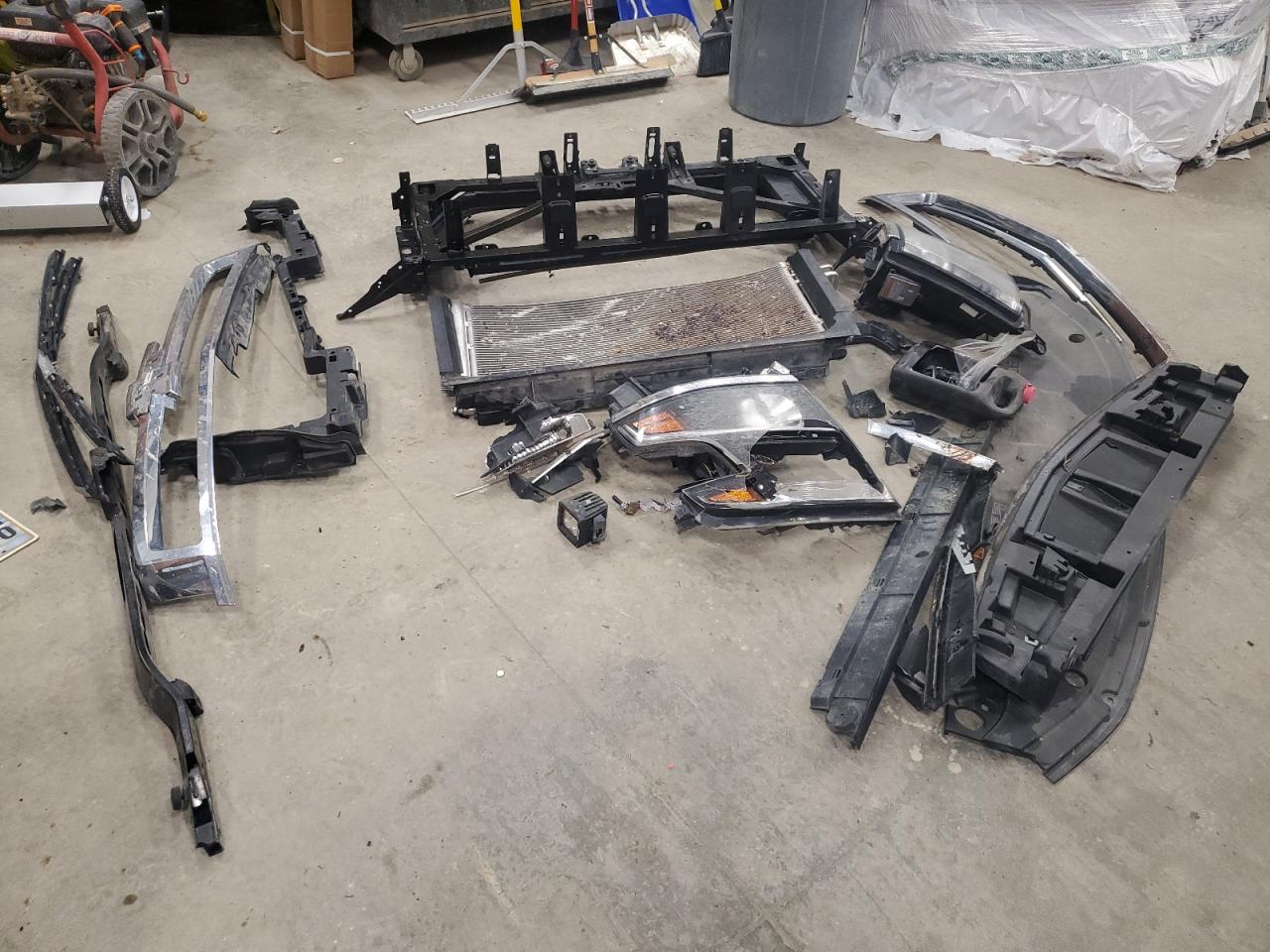 CHEVROLET SUBURBAN K1500 LTZ