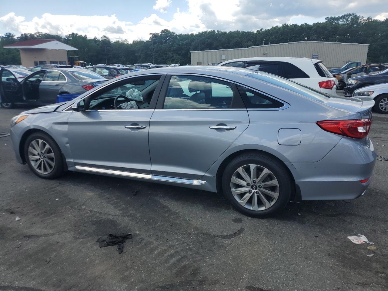 Lot #3257368777 2017 HYUNDAI SONATA SPORT