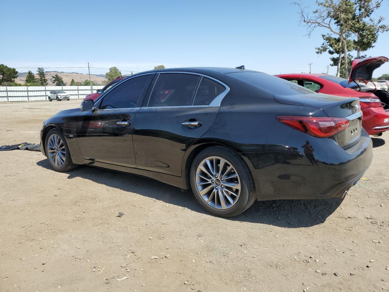 INFINITI Q50 PURE