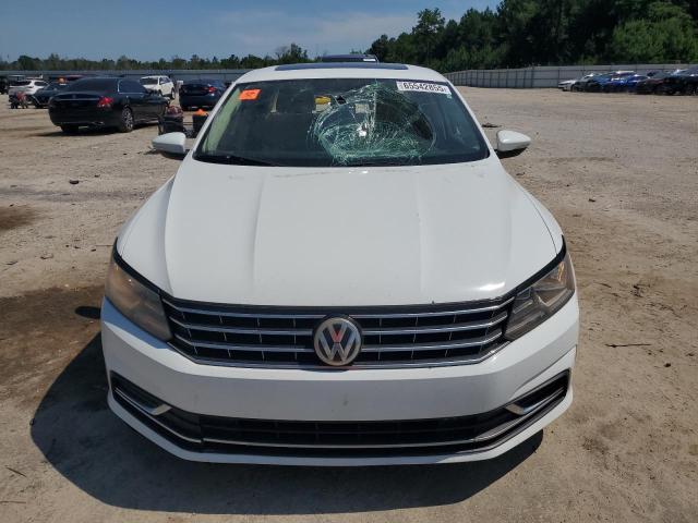 2016 VOLKSWAGEN PASSAT SE 1VWBT7A34GC013101
