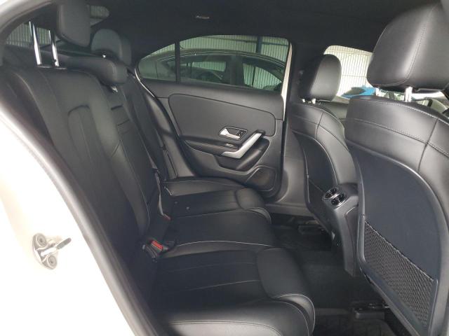 2021 MERCEDES-BENZ A 220 W1K3G4EB8MJ290083