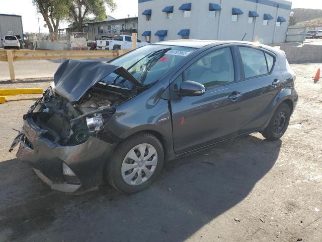 TOYOTA PRIUS C