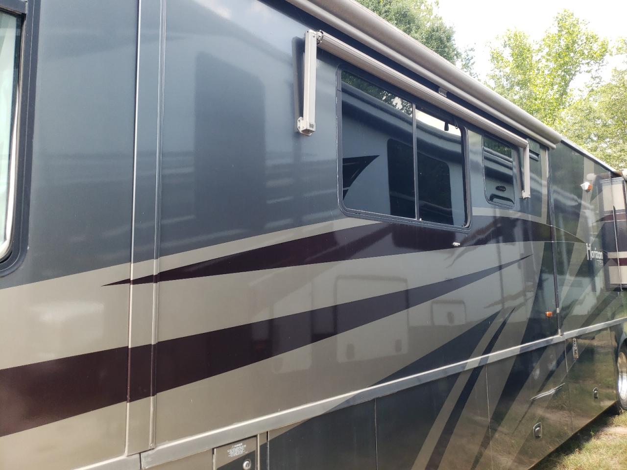 Lot #3291220978 2005 ITASCO HORIZON