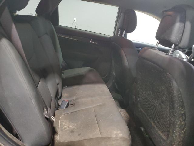 2013 KIA SORENTO LX - 5XYKTCA64DG313489