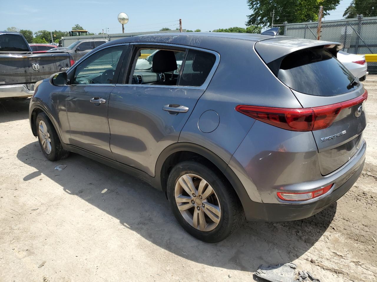 KIA SPORTAGE LX