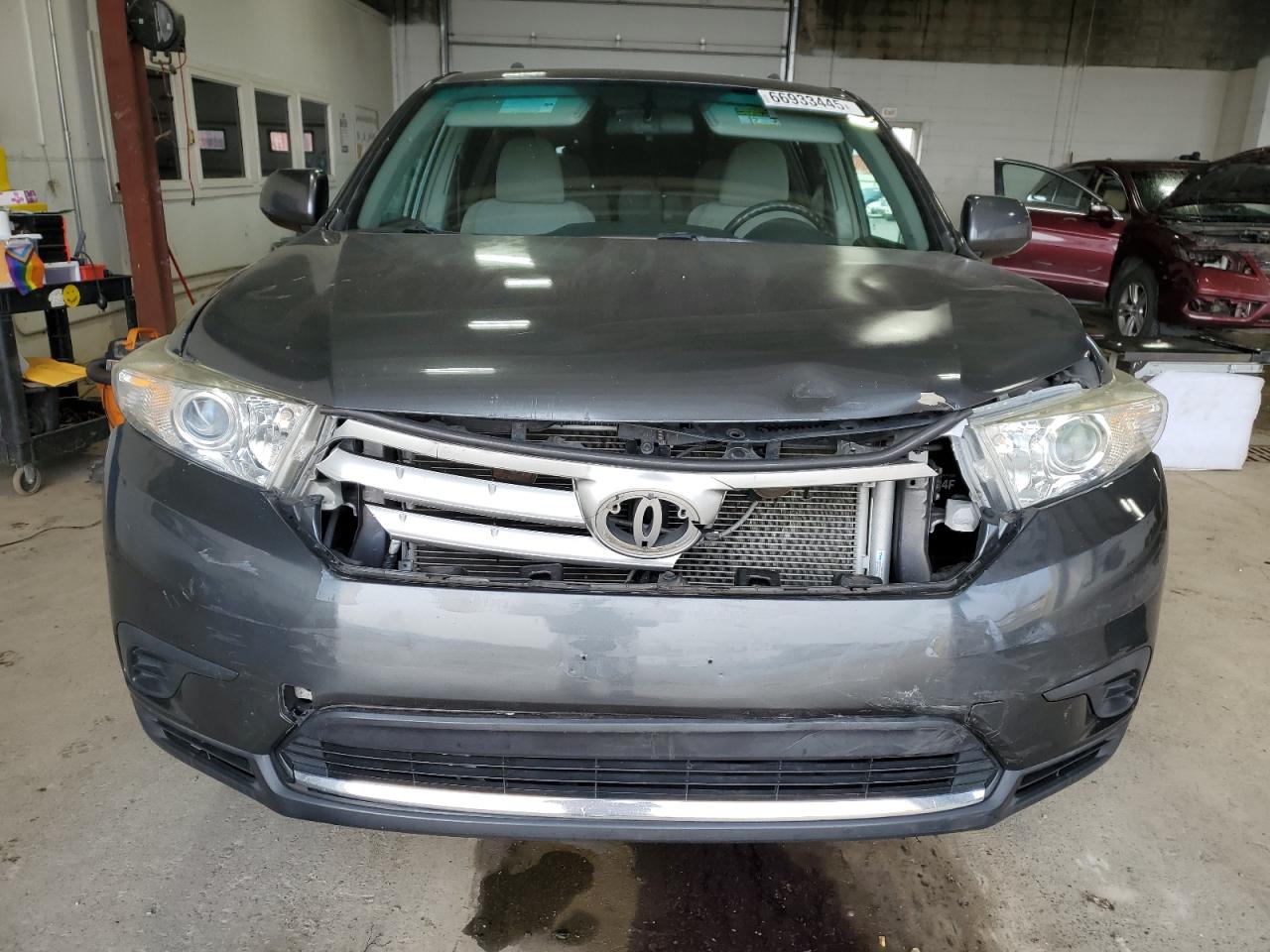 TOYOTA HIGHLANDER BASE