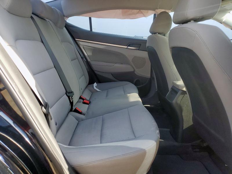 2018 HYUNDAI ELANTRA SE - 5NPD84LF3JH334724