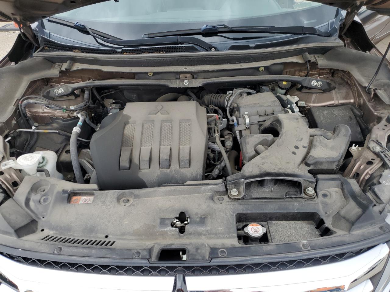 MITSUBISHI ECLIPSE SE