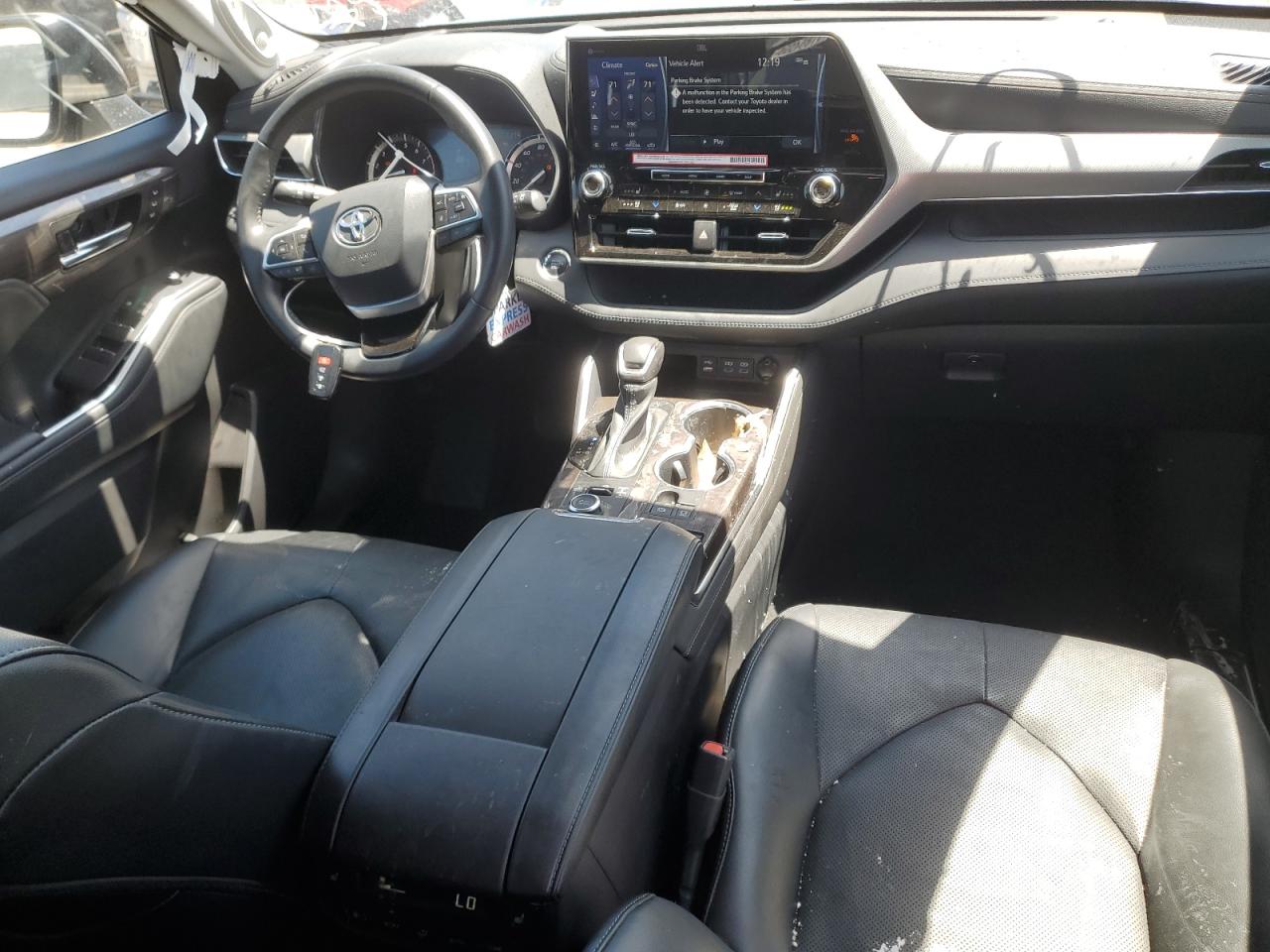 Toyota Highlander 2022