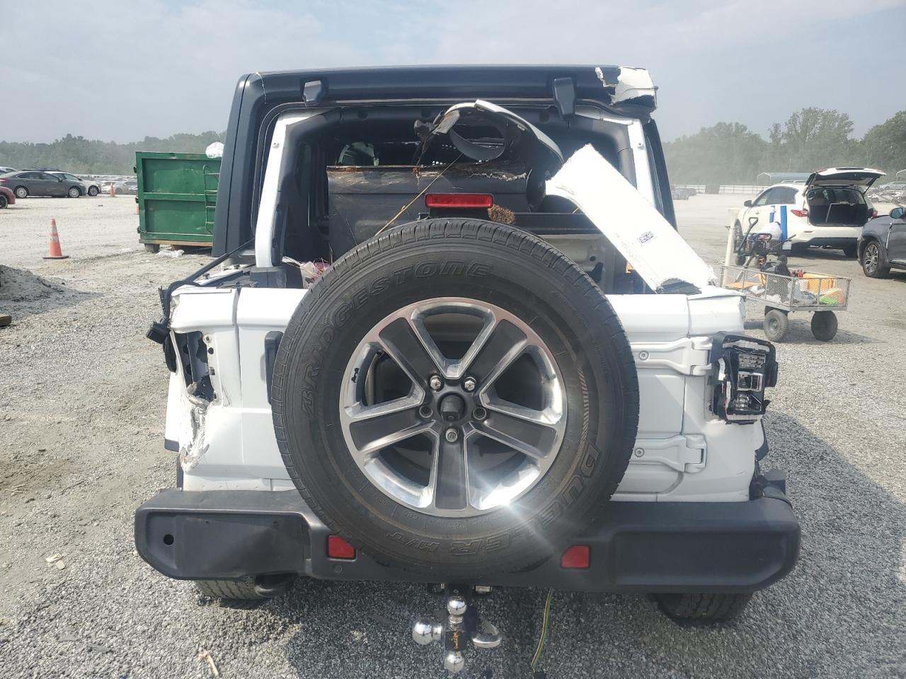 JEEP WRANGLER SAHARA