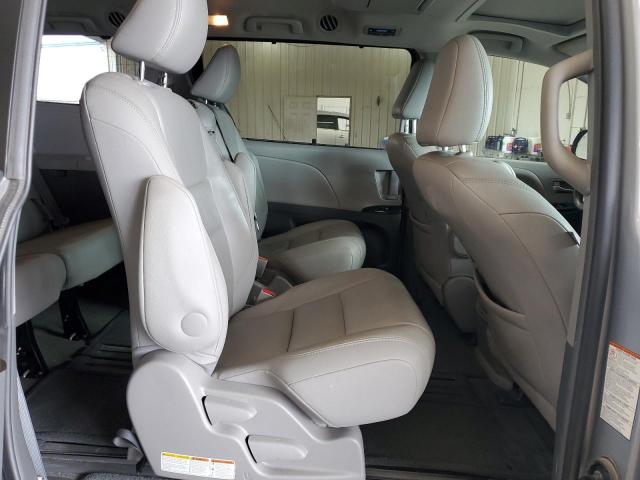2016 TOYOTA SIENNA XLE 5TDYK3DCXGS738530