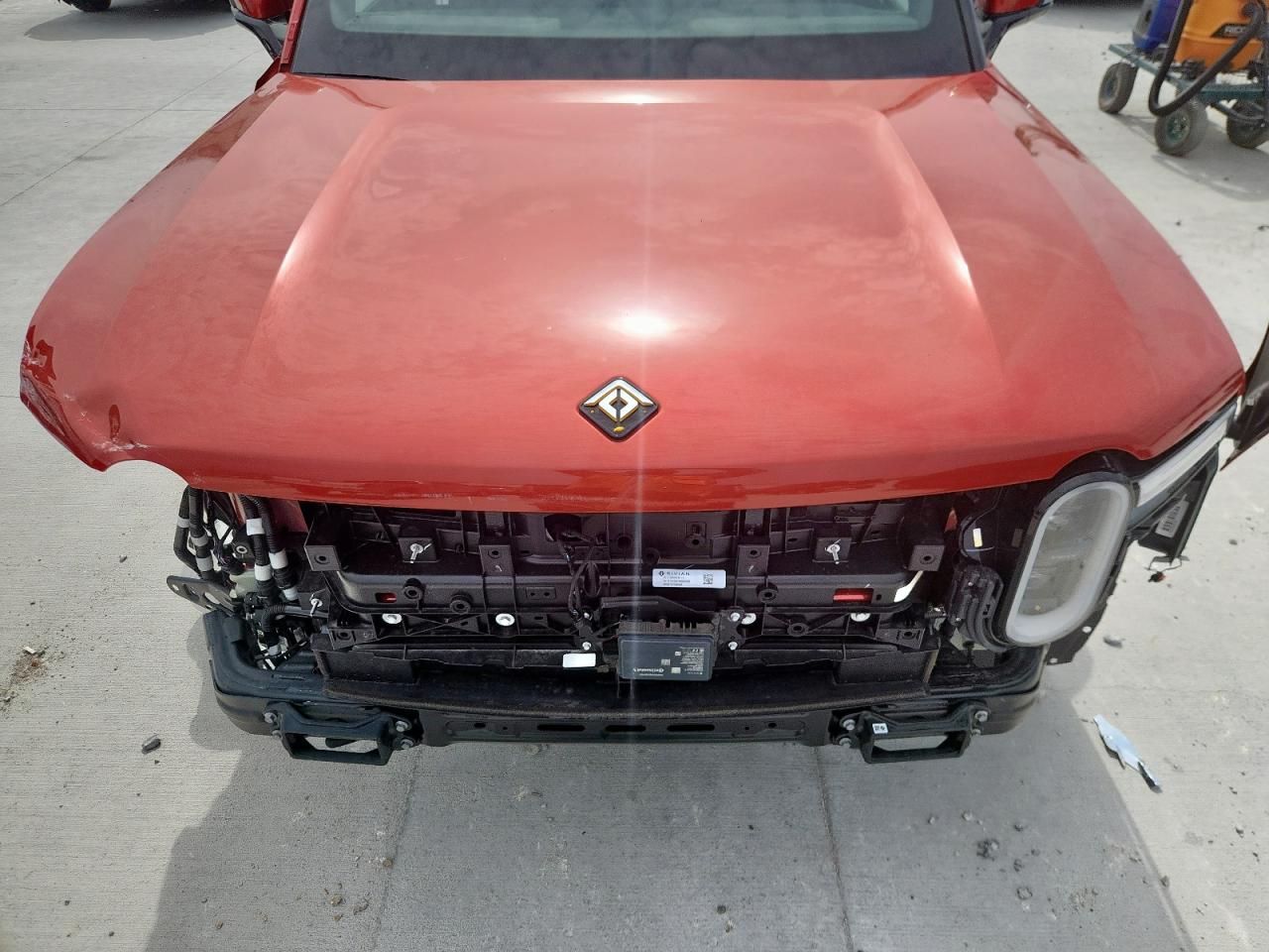 RIVIAN R1S ADVENTURE