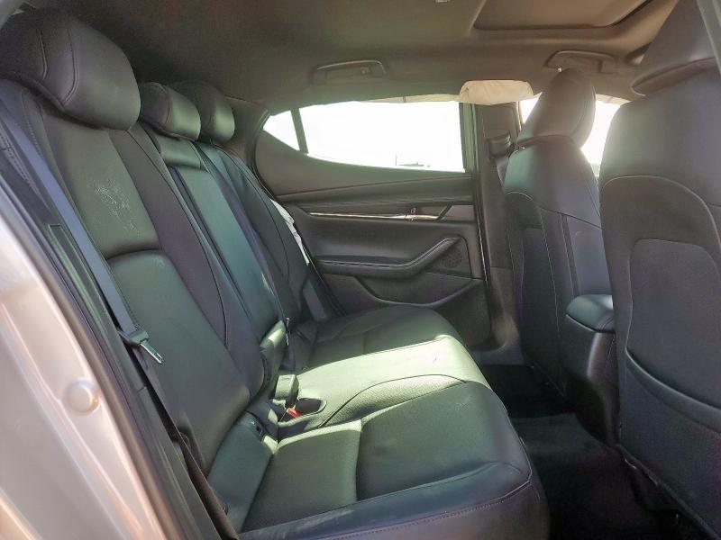 2024 MAZDA 3 PREMIUM JM1BPAMM3R1650908