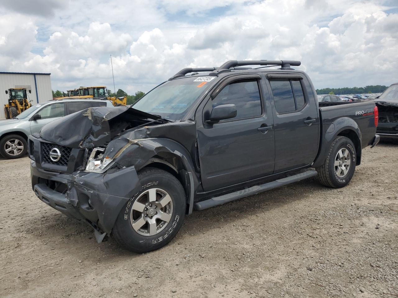 NISSAN FRONTIER S