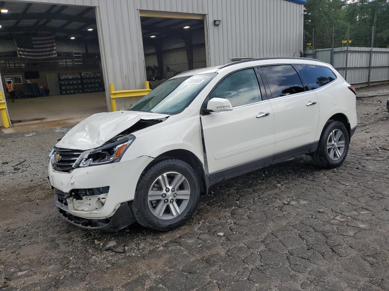 CHEVROLET TRAVERSE LT